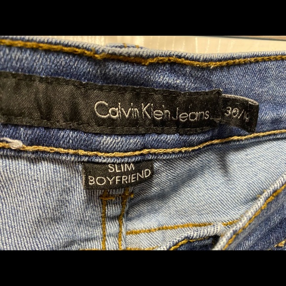 🌸Calvin Klein Slim Boyfriend Size 30🌸 - Picture 3 of 4